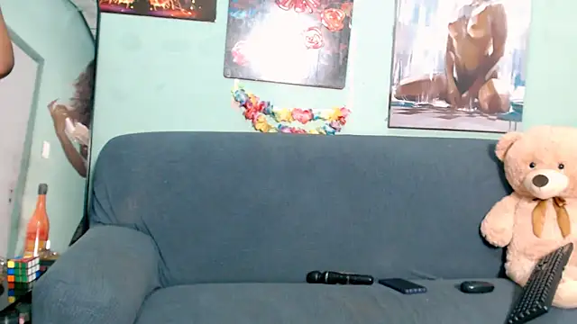 Slenderxxx2 online show from March 20, 2026, 11:00 am