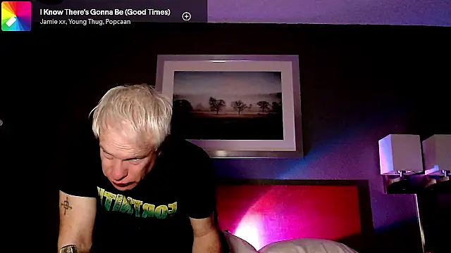 Snarfle82 online show from December 22, 2025, 10:59 am