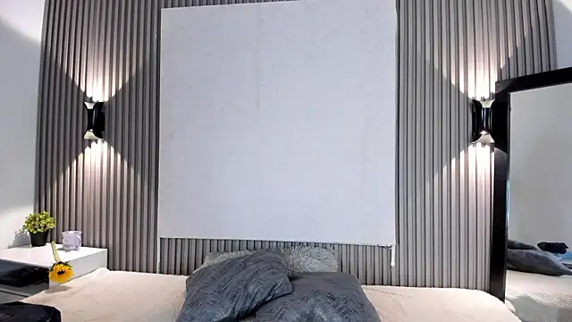 Snapshot of Zafiiraa chatting on February 11, 2026, 11:43 am Zafiiraa online show from February 11, 2026, 11:43 am