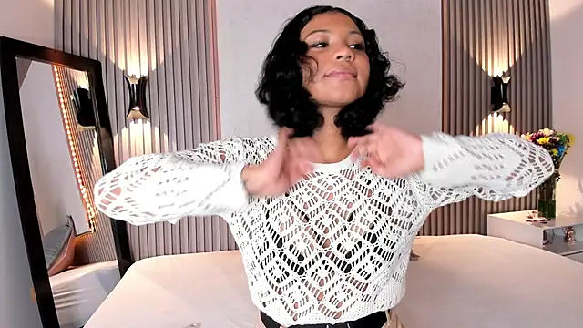 Snapshot of Zafiiraa chatting on March 14, 2025, 11:56 am Zafiiraa online show from March 14, 2025, 11:56 am