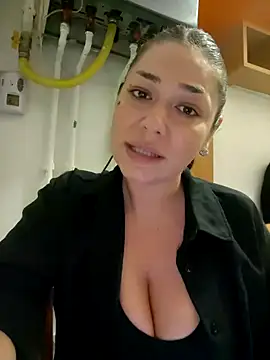 Ella sweety online show from September 13, 2025, 8:42 pm