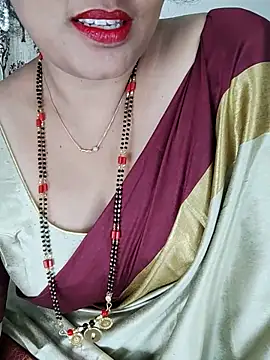 Snapshot of Indian_desi_wife chatting on June 22, 2026, 2:06 am Indian desi wife online show from June 22, 2026, 2:06 am