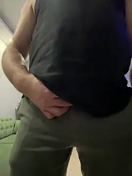 serkan201852 online show from March 18, 2026, 2:19 pm