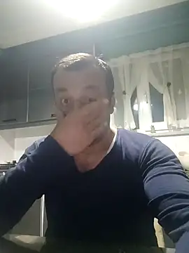 serkan201852 online show from March 14, 2025, 10:27 pm