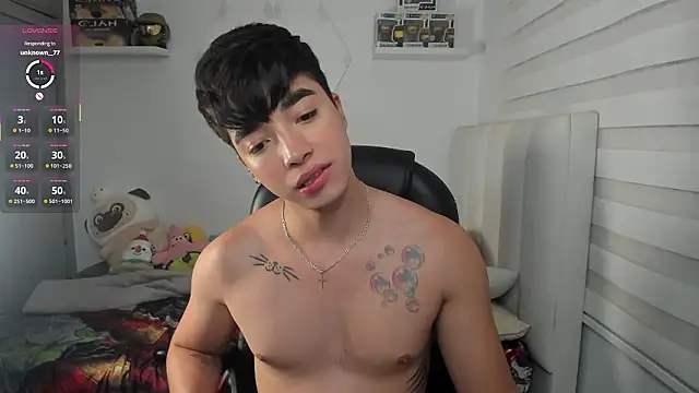 santy7v7 online show from March 20, 2026, 1:01 pm