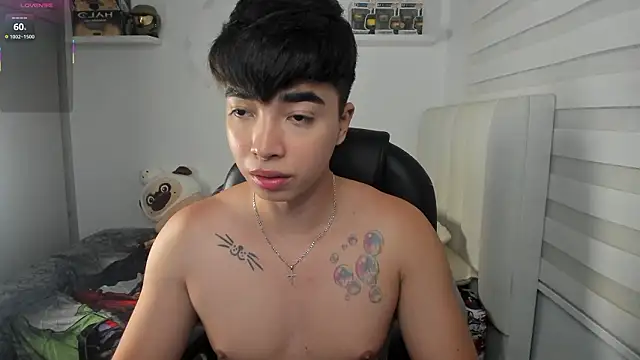 santy7v7 online show from February 22, 2026, 1:35 pm