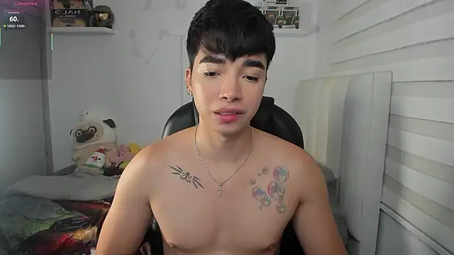 santy7v7 online show from March 13, 2026, 1:27 pm