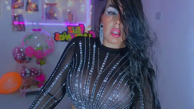 Snapshot of sweet_vanessa_22 chatting on December 3, 2024, 1:47 am sweet vanessa 22 online show from December 3, 2024, 1:47 am
