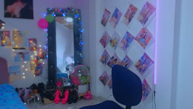 sweet vanessa 22 online show from February 3, 2026, 4:10 am