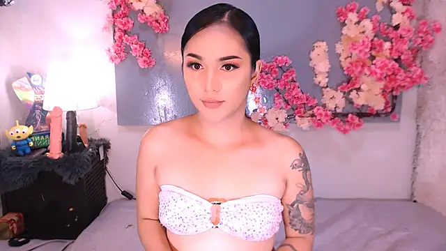 Oriental Tiara online show from October 6, 2025, 6:14 am