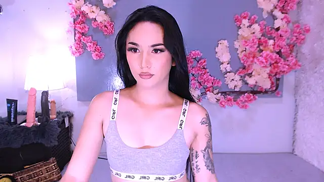 Oriental Tiara online show from September 30, 2025, 1:28 pm