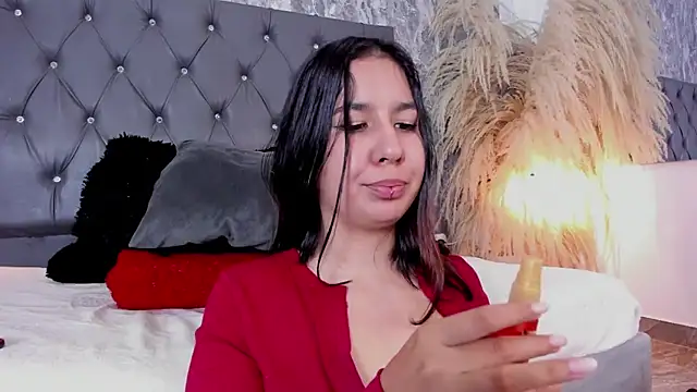 Snapshot of Lia_sarahi chatting on March 14, 2025, 5:46 pm Lia sarahi online show from March 14, 2025, 5:46 pm