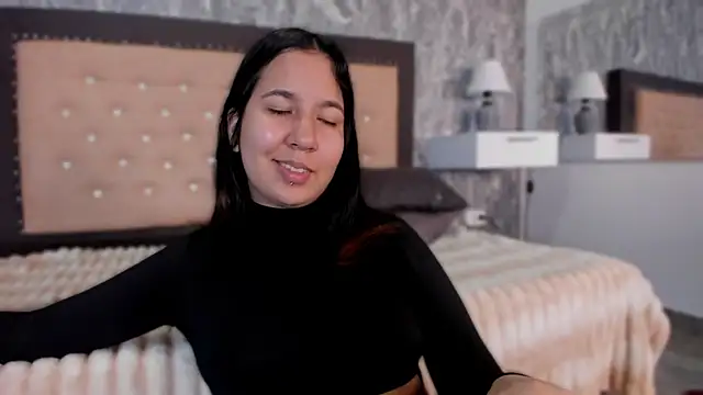 Snapshot of Lia_sarahi chatting on October 2, 2025, 11:35 am Lia sarahi online show from October 2, 2025, 11:35 am