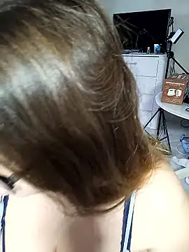 DienkaGreen online show from October 30, 2025, 10:24 am