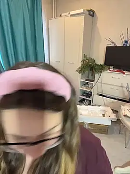 DienkaGreen online show from January 9, 2026, 11:17 am