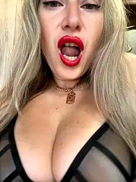 Kittenforyou online show from November 6, 2025, 9:46 am