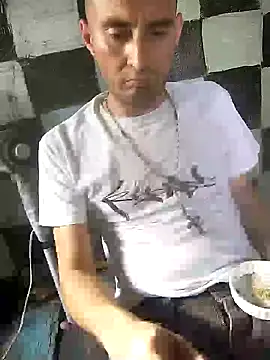 Snapshot of Wero4200 chatting on June 6, 2026, 7:19 pm Wero4200 online show from June 6, 2026, 7:19 pm