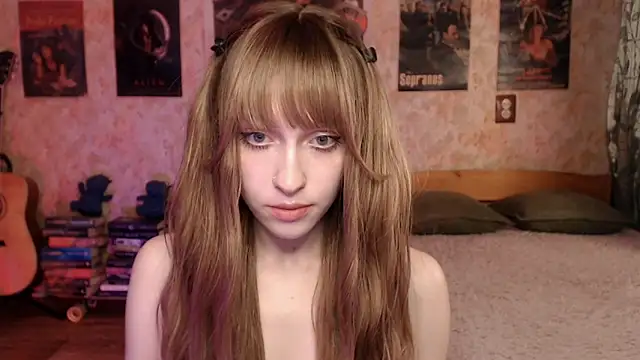 Friendly Ellie online show from May 26, 2026, 11:14 pm