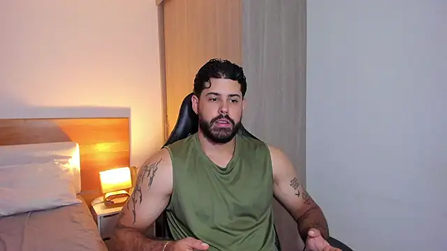 Snapshot of Justyn_Torres chatting on February 17, 2025, 4:17 pm Justyn Torres online show from February 17, 2025, 4:17 pm