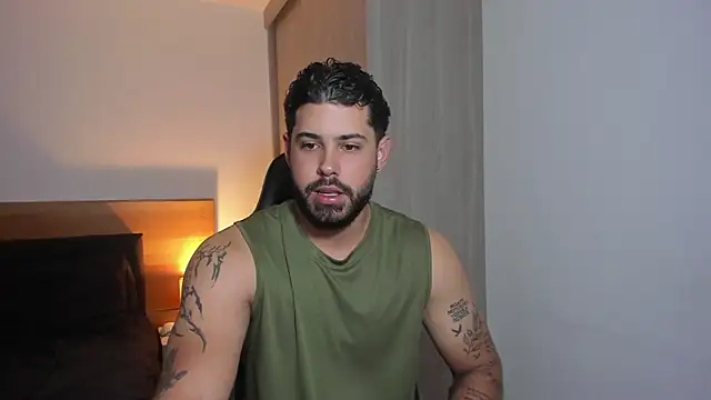 Snapshot of Justyn_Torres chatting on January 12, 2025, 10:01 pm Justyn Torres online show from January 12, 2025, 10:01 pm