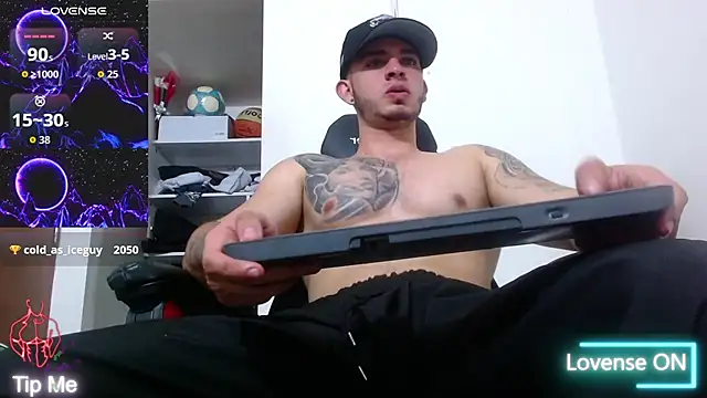 Snapshot of freestyle_blake1 chatting on February 4, 2026, 3:45 am freestyle blake1 online show from February 4, 2026, 3:45 am