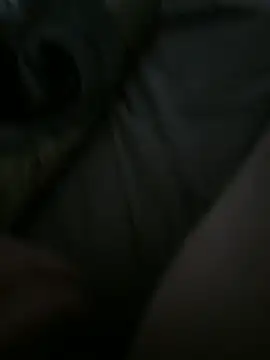 agitnizci13 online show from February 28, 2025, 4:53 pm