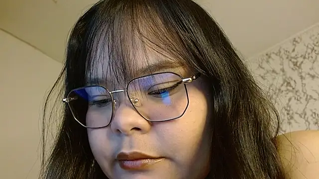 sexychubby    online show from November 27, 2025, 2:12 am