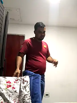 ElsecretodeBruno online show from November 16, 2025, 2:38 am