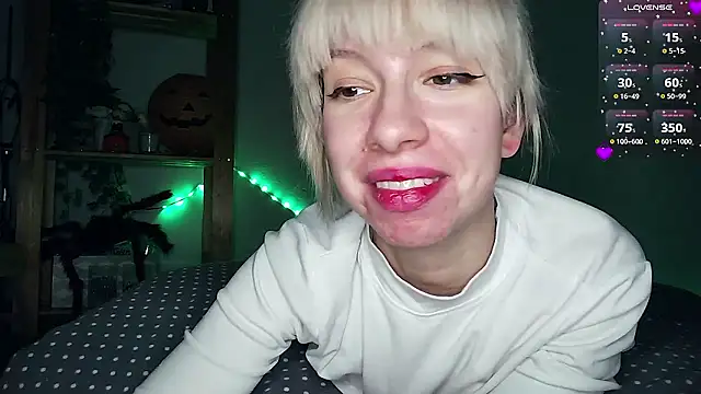 Snapshot of cruellagoth666 chatting on December 5, 2024, 6:06 pm cruellagoth666 online show from December 5, 2024, 6:06 pm