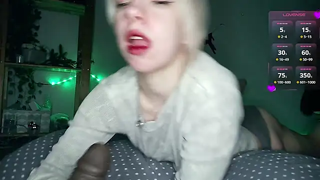 Snapshot of cruellagoth666 chatting on February 12, 2025, 4:55 pm cruellagoth666 online show from February 12, 2025, 4:55 pm