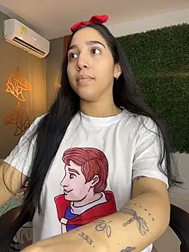 Amandanauty online show from December 22, 2025, 8:14 am