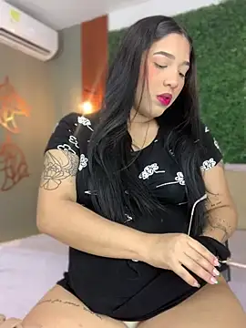 Amandanauty online show from January 12, 2025, 3:07 am