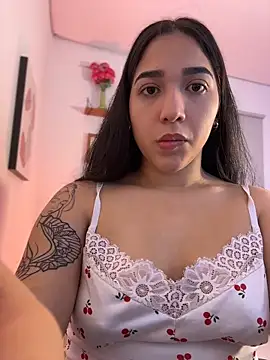 Amandanauty online show from May 4, 2026, 5:00 am