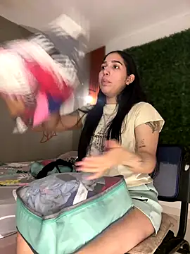 Amandanauty online show from September 14, 2025, 1:00 pm