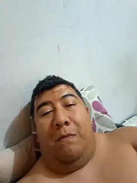 Snapshot of Calamaco07 chatting on January 19, 2026, 7:01 am Calamaco07 online show from January 19, 2026, 7:01 am