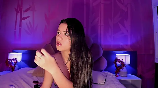 Snapshot of IvySanders1 chatting on February 24, 2025, 6:16 am IvySanders1 online show from February 24, 2025, 6:16 am