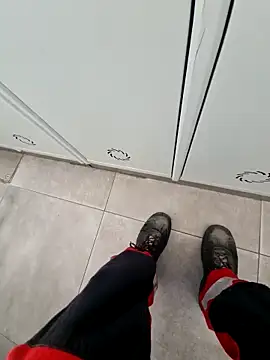 Snapshot of 987654Alf chatting on September 12, 2025, 8:58 am 987654Alf online show from September 12, 2025, 8:58 am