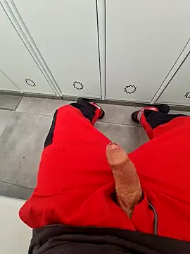 Snapshot of 987654Alf chatting on January 13, 2026, 11:36 am 987654Alf online show from January 13, 2026, 11:36 am