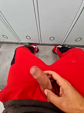 Snapshot of 987654Alf chatting on September 26, 2025, 11:06 am 987654Alf online show from September 26, 2025, 11:06 am