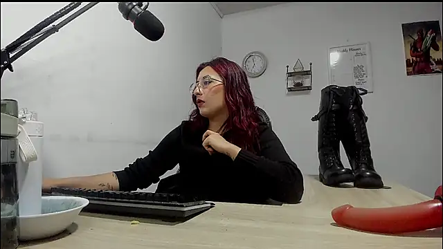 Snapshot of Scarlett_Sen chatting on February 26, 2025, 4:05 pm Scarlett Sen online show from February 26, 2025, 4:05 pm