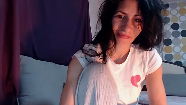 sexyevalove online show from October 14, 2025, 3:07 am