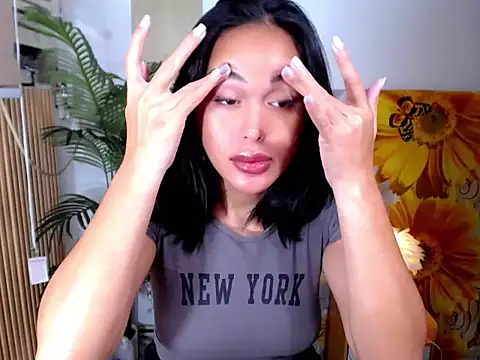 HeavenlyStar online show from November 16, 2025, 10:20 am