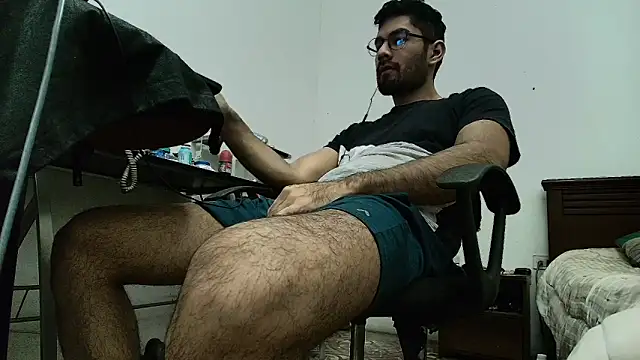 x-sebastian online show from April 26, 2026, 9:34 pm