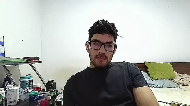 x-sebastian online show from December 1, 2024, 8:47 pm