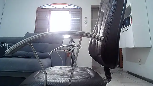 Snapshot of CherrylBee2022 chatting on September 26, 2025, 1:40 pm CherrylBee2022 online show from September 26, 2025, 1:40 pm