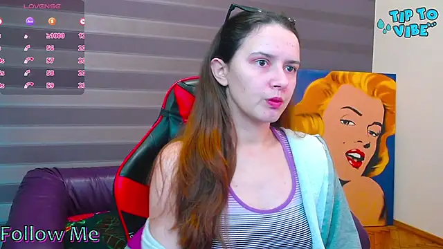 iris nikhols online show from October 29, 2025, 9:58 pm