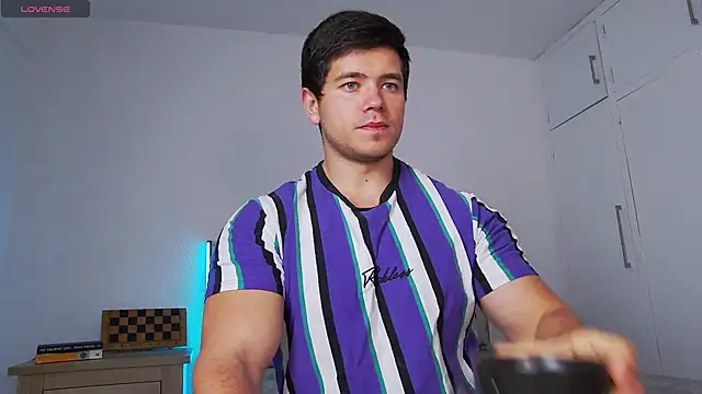 Arilas  online show from March 21, 2026, 7:31 am