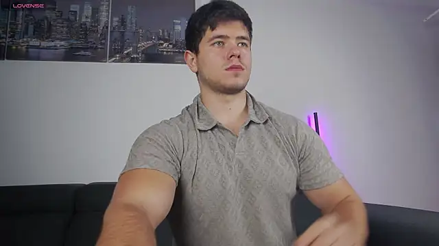 Arilas  online show from November 29, 2025, 7:08 am