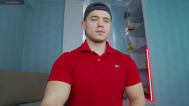 Snapshot of Arilas_ chatting on February 14, 2025, 7:17 am Arilas  online show from February 14, 2025, 7:17 am