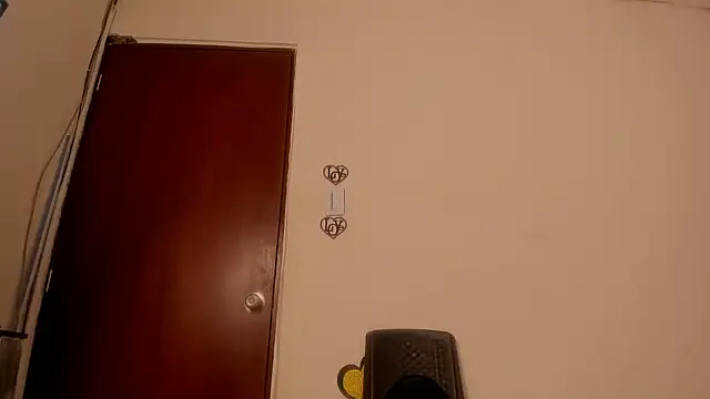 BarbaraFight online show from April 8, 2026, 11:17 pm